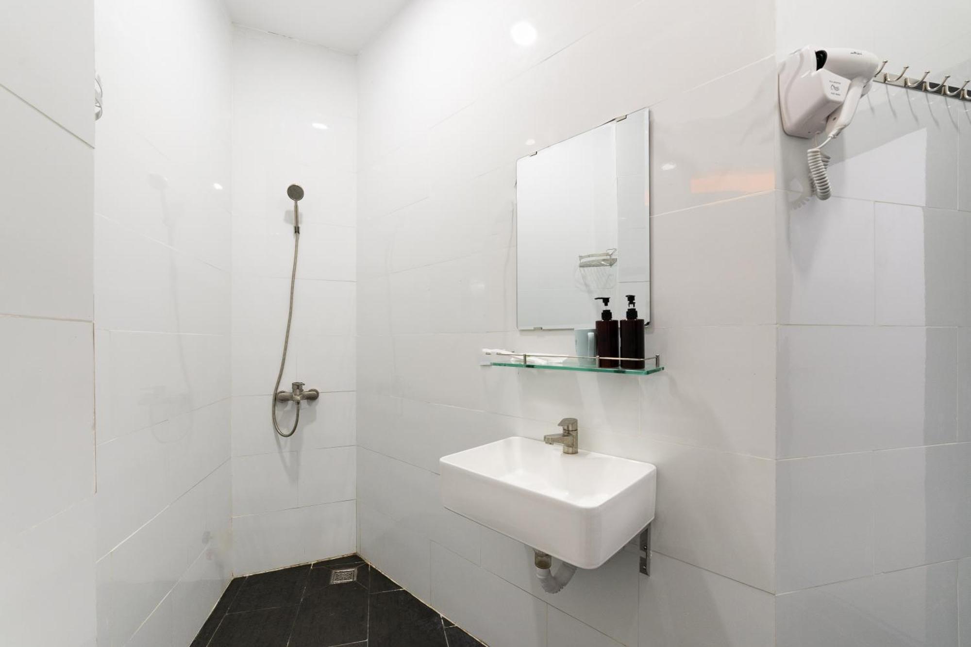 הו צ'י מין סיטי Thien Quoc Hotel מראה חיצוני תמונה