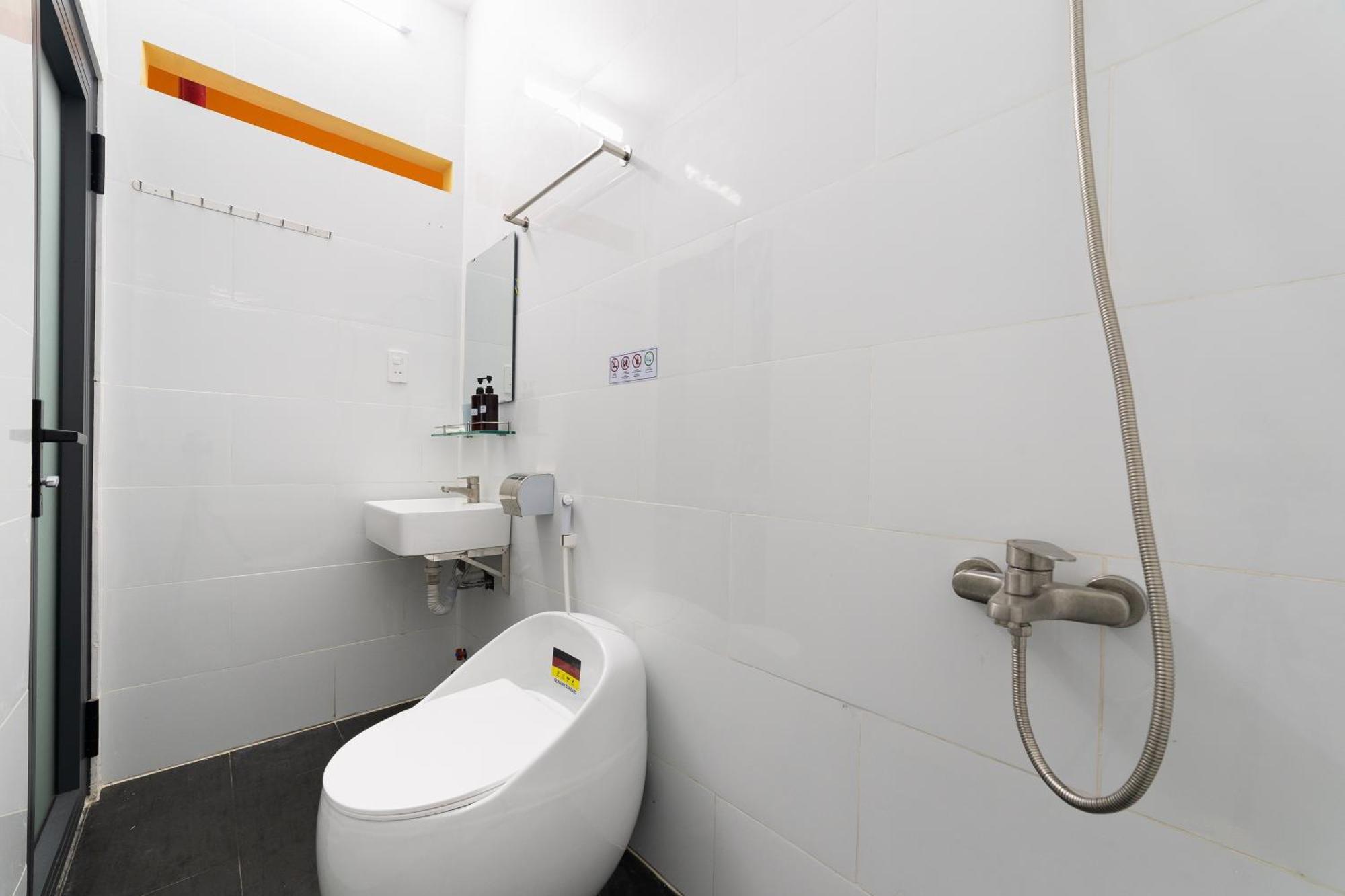 הו צ'י מין סיטי Thien Quoc Hotel מראה חיצוני תמונה